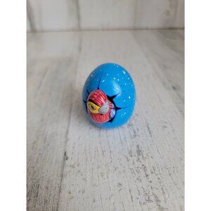 Mexican hatching‎ parrot playa del Carmen egg figure